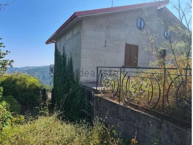 Appartamento in vendita a Sinagra, Messina