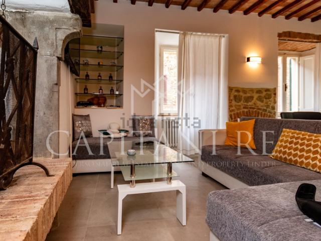Appartamento in vendita a Chiusdino, Toscana