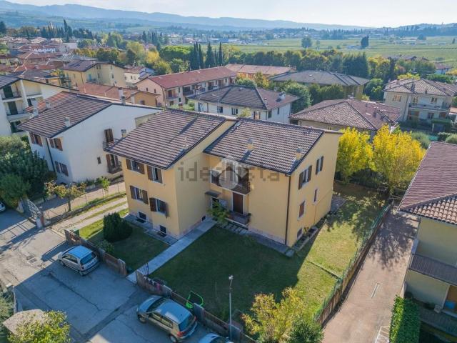 Appartamento in vendita a Gargagnago, Sant'Ambrogio di Valpolicella