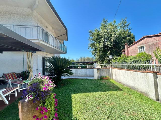Appartamento in vendita a Unione di comuni Montana Lunigiana, Fosdinovo