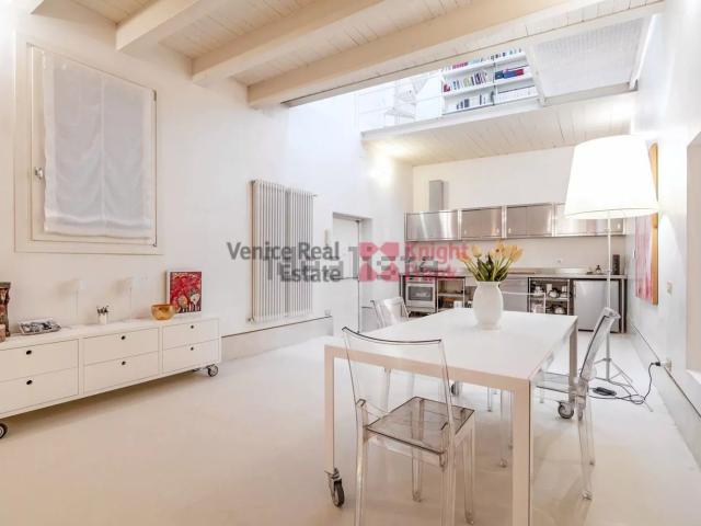 Appartamento in vendita a Venezia-Murano-Burano, Venezia