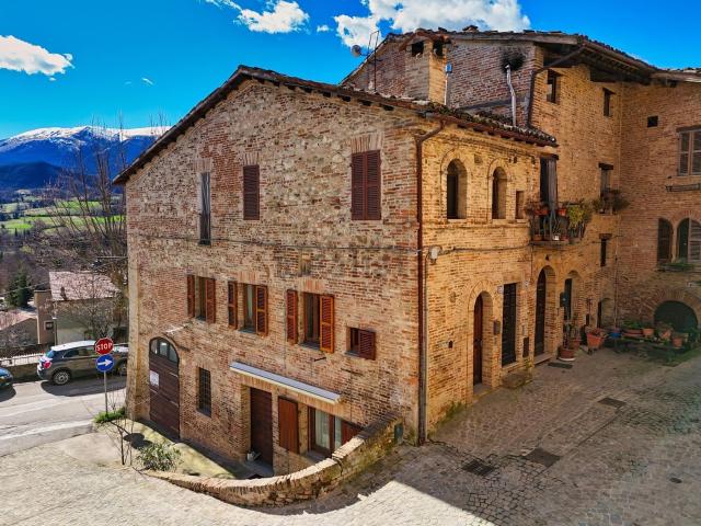 Appartamento in vendita a Morelli, Marche
