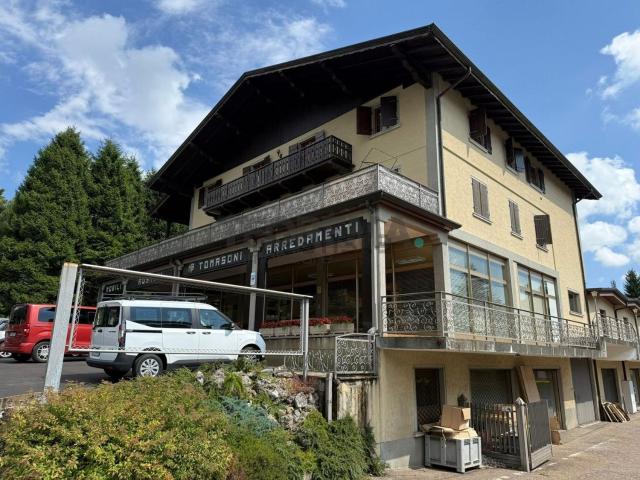 Appartamento in vendita a Dorga, Castione Della Presolana
