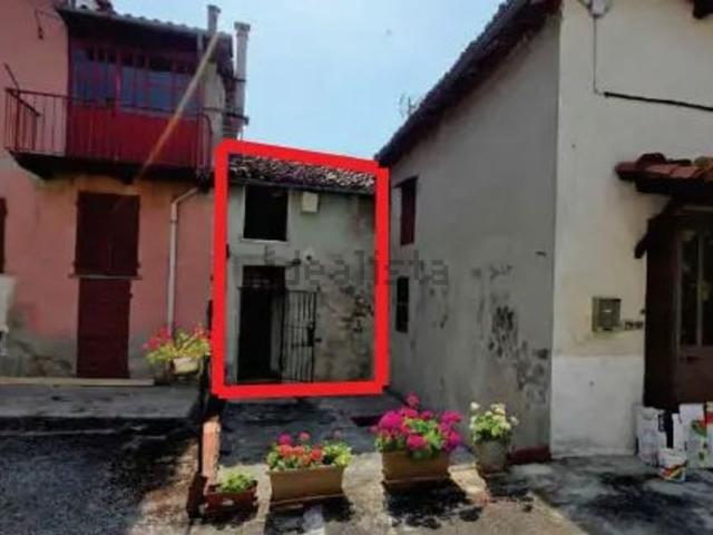 Appartamento in vendita a Piovà Massaia, Asti