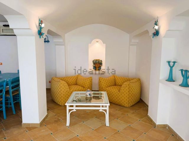 Appartamento in vendita a Montepaone Lido, Montepaone