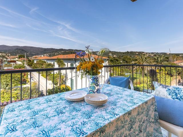 Appartamento in vendita a Diano Castello, Liguria