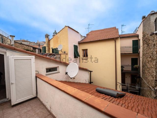 Appartamento in vendita a Civezza, Liguria