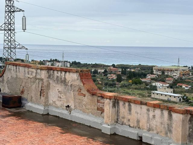 Appartamento in vendita a Santo Stefano Di Camastra, Sicilia