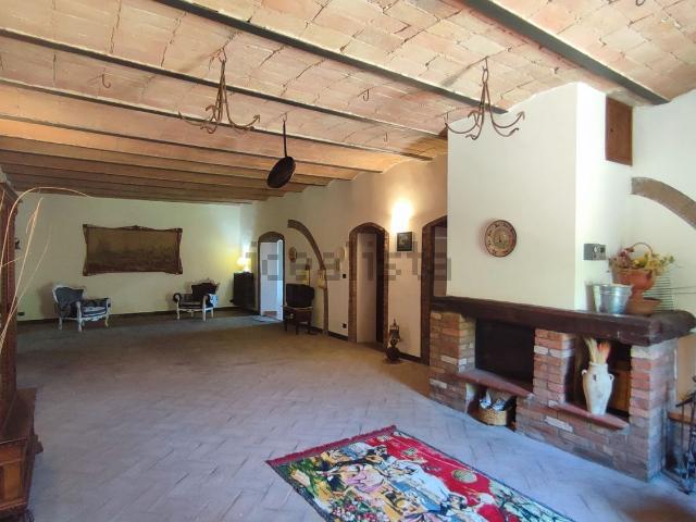 Appartamento in vendita a Campagnatico, Toscana