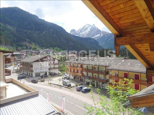 Attico in vendita a Campitello di Fassa - Ciampedel, Campitello di Fassa