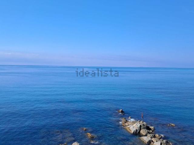 Appartamento in vendita a Levante, Serra Riccò