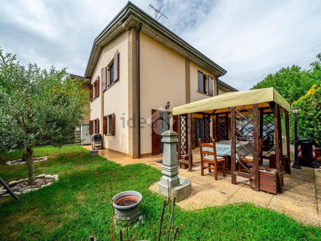 Appartamento in vendita a Val d’Enza, Re