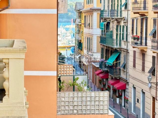 Appartamento in vendita a San Lorenzo Della Costa, Liguria