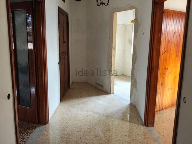 Appartamento in vendita a Frosinone, Lazio