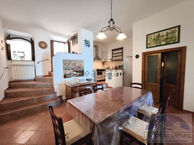 Appartamento in vendita a San Marco d'Alunzio, Messina