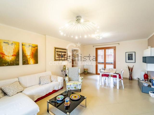 Appartamento in vendita a Acireale, Sicilia