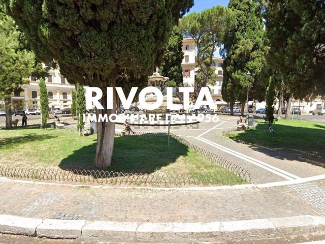 Appartamento in vendita a Municipio Roma I, Roma Capitale