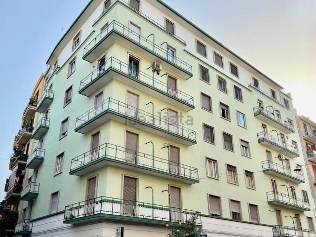 Appartamento in vendita a Municipio 1, Puglia