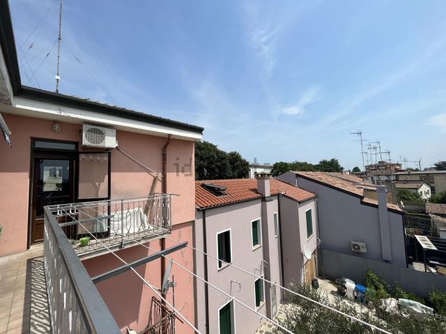 Appartamento in vendita a Borgo Dolomiti, Adria