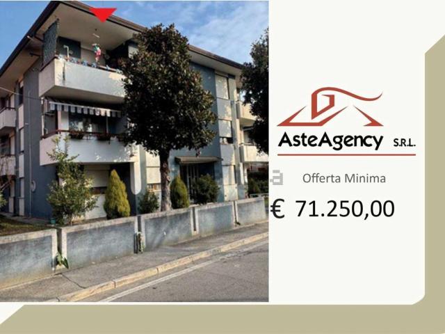 Appartamento in vendita a Trebaseleghe, Veneto
