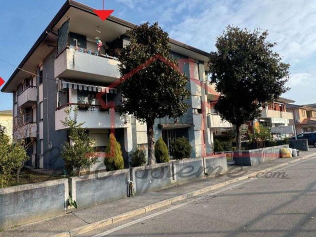 Appartamento in vendita a Trebaseleghe, Veneto