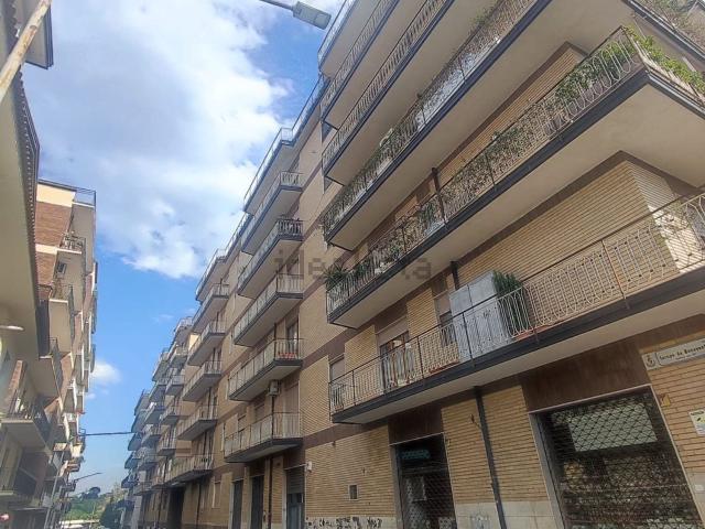 Appartamento in vendita a Benevento, Campania