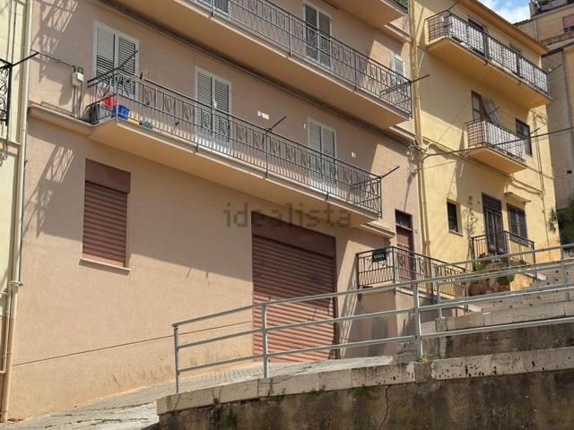 Appartamento in vendita a Caccamo, Sicilia