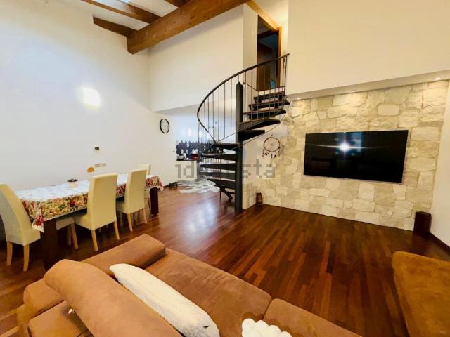 Appartamento in vendita a Borgo Sacco, Rovereto