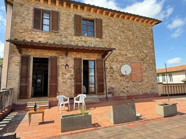 Appartamento in vendita a Chianni, Toscana