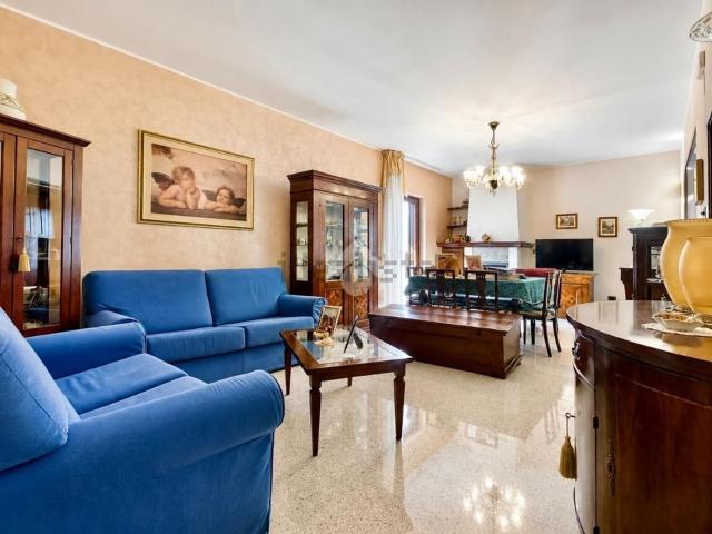 Appartamento in vendita a Castel Folignano, Folignano