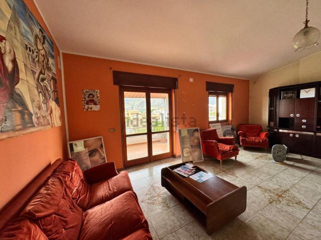 Appartamento in vendita a Calabria, Cosenza