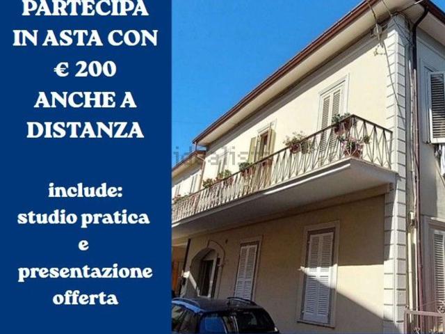 Appartamento in vendita a Unione dei Comuni della Val Vibrata, Tortoreto