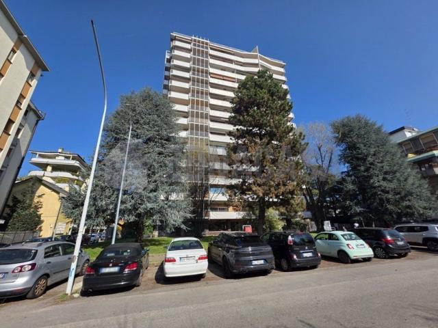 Appartamento in vendita a Sant'Edoardo, Busto Arsizio