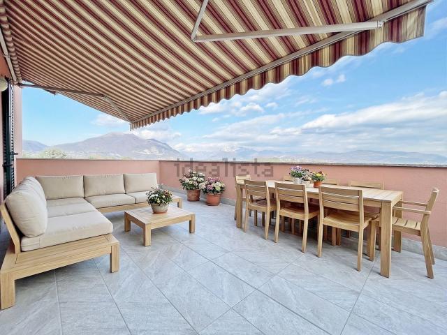 Appartamento in vendita a Mojana, Merone