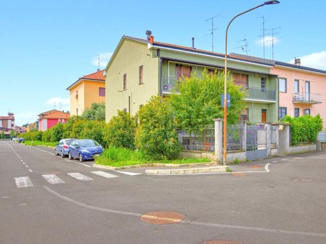 Appartamento in vendita a Madonna in Campagna, Bollate
