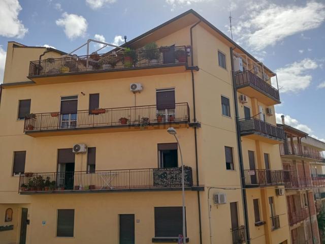 Appartamento in vendita a Minà, Sant'agata Di Militello