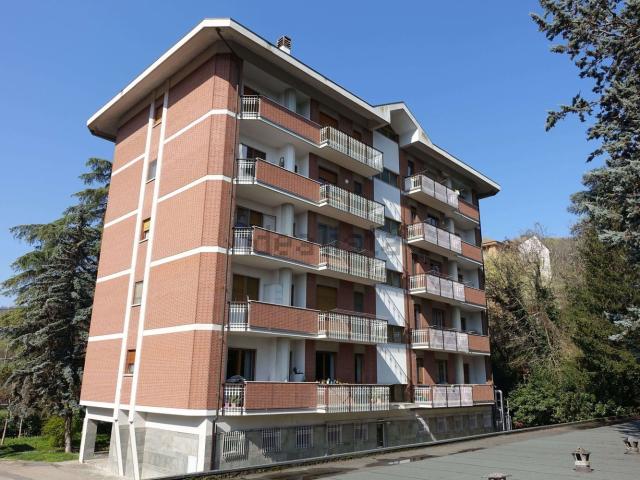 Appartamento in vendita a Canelli, Asti