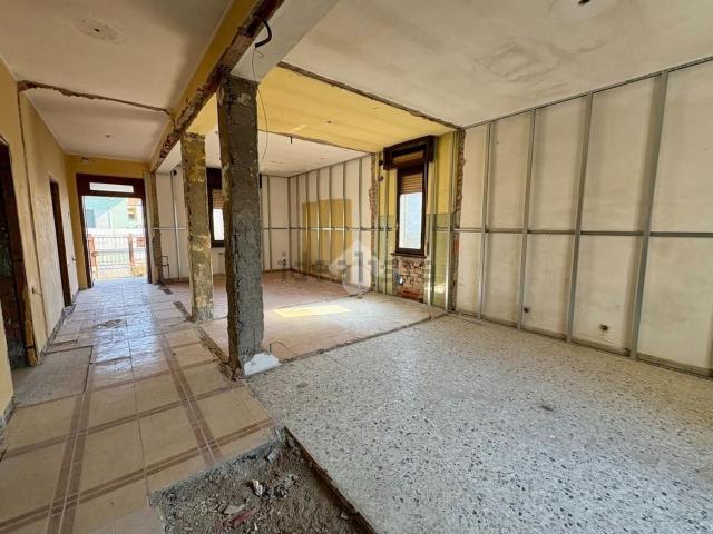 Appartamento in vendita a Capergnanica, Cremona