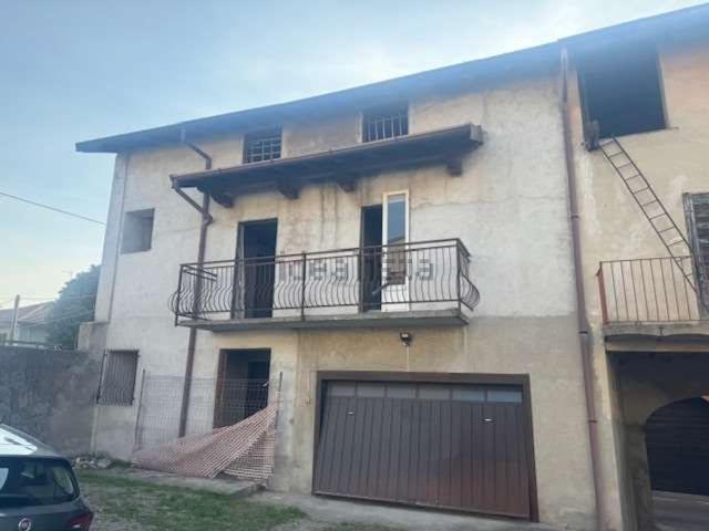 Appartamento in vendita a Sumirago, Lombardia