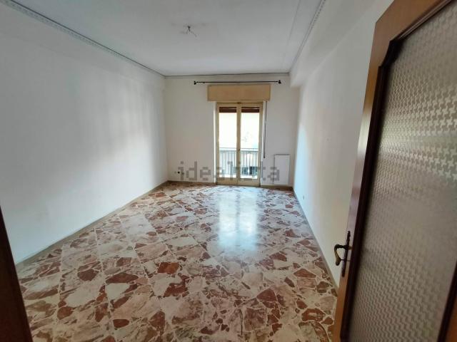 Appartamento in vendita a Giarre, Sicilia