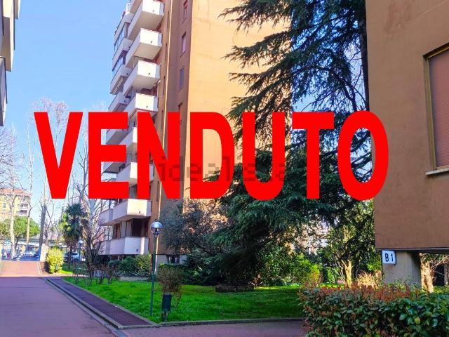 Attico in vendita a San Giuliano Monzese, Cologno Monzese