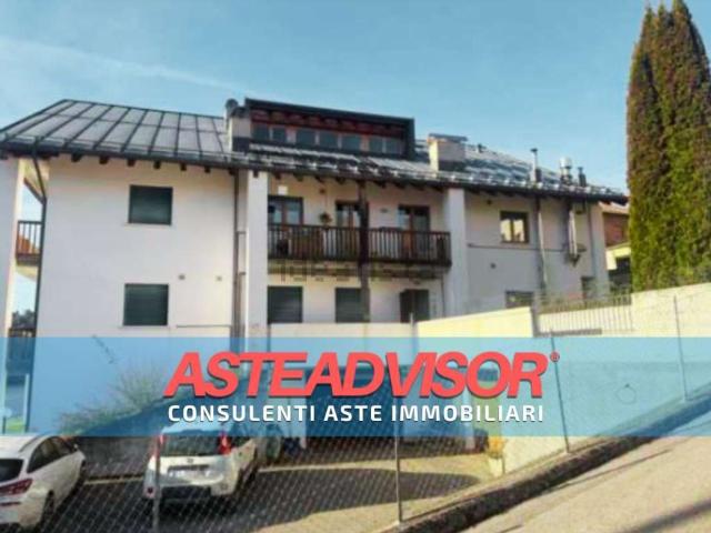 Appartamento in vendita a Domegge Di Cadore, Veneto