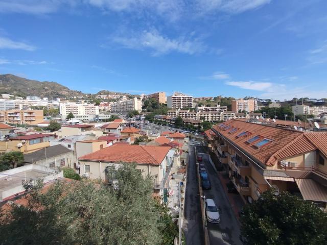Appartamento in vendita a V Circoscrizione, Messina