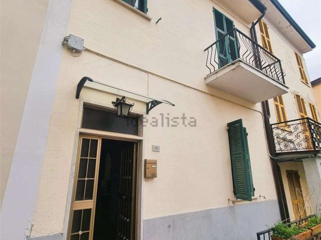 Appartamento in vendita a Ameglia, Liguria