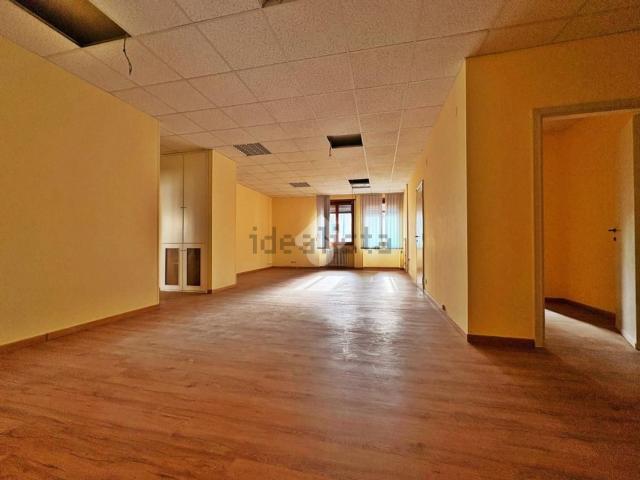 Appartamento in vendita a Centro, Marche