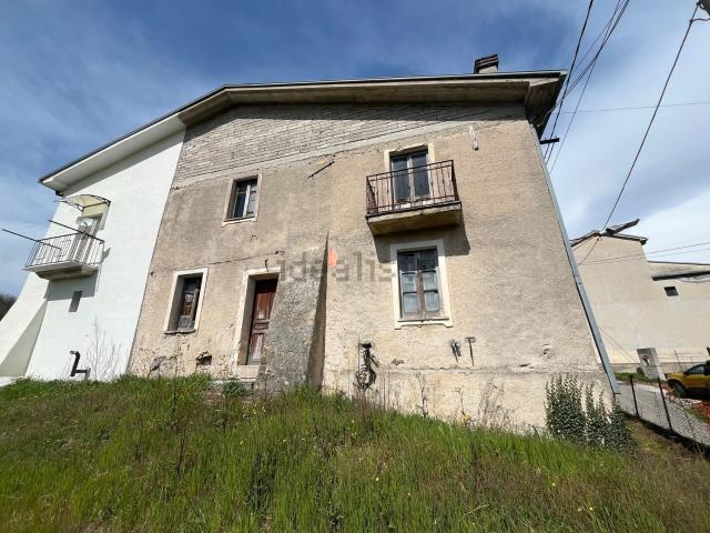 Appartamento in vendita a Gallinaro, Lazio