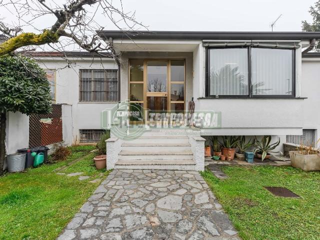 Appartamento in vendita a Verdellino, Lombardia