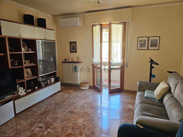 Appartamento in vendita a Vaiano, Toscana