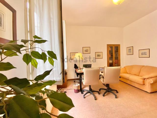 Appartamento in vendita a Voghera, Lombardia