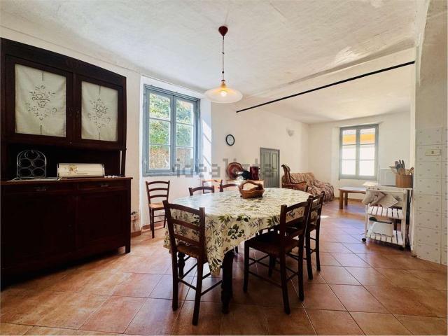 Appartamento in vendita a Rezzo, Liguria